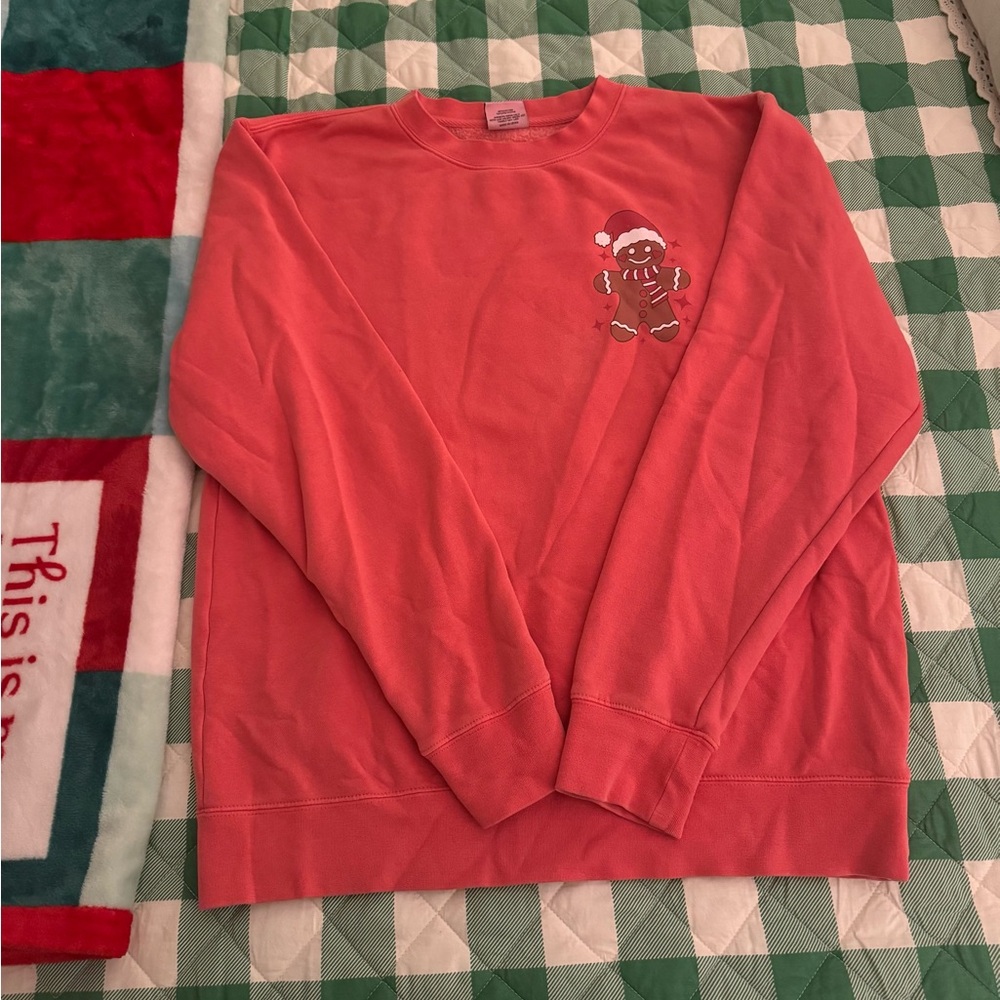 Living Fully Mallory Ervin Christmas Sweatshirt with Gingerbread in Medium